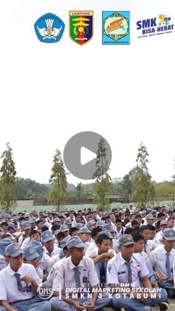 Upacara Bendera Hari Senin